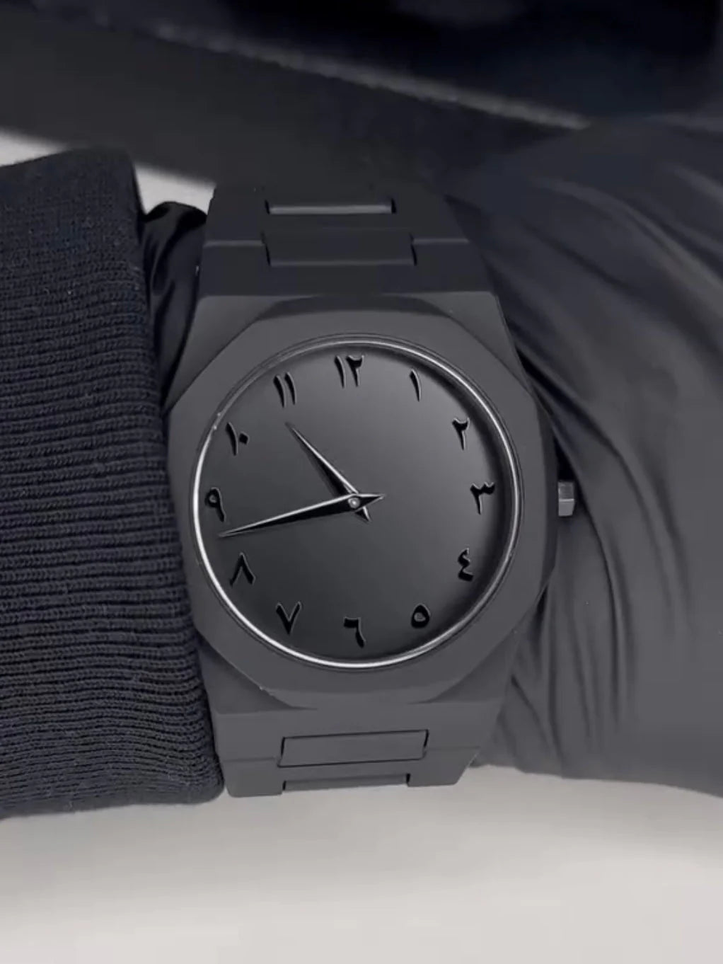 AURA Arabic style watch