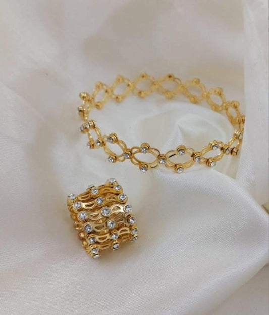 Bracelet-Converting Ring