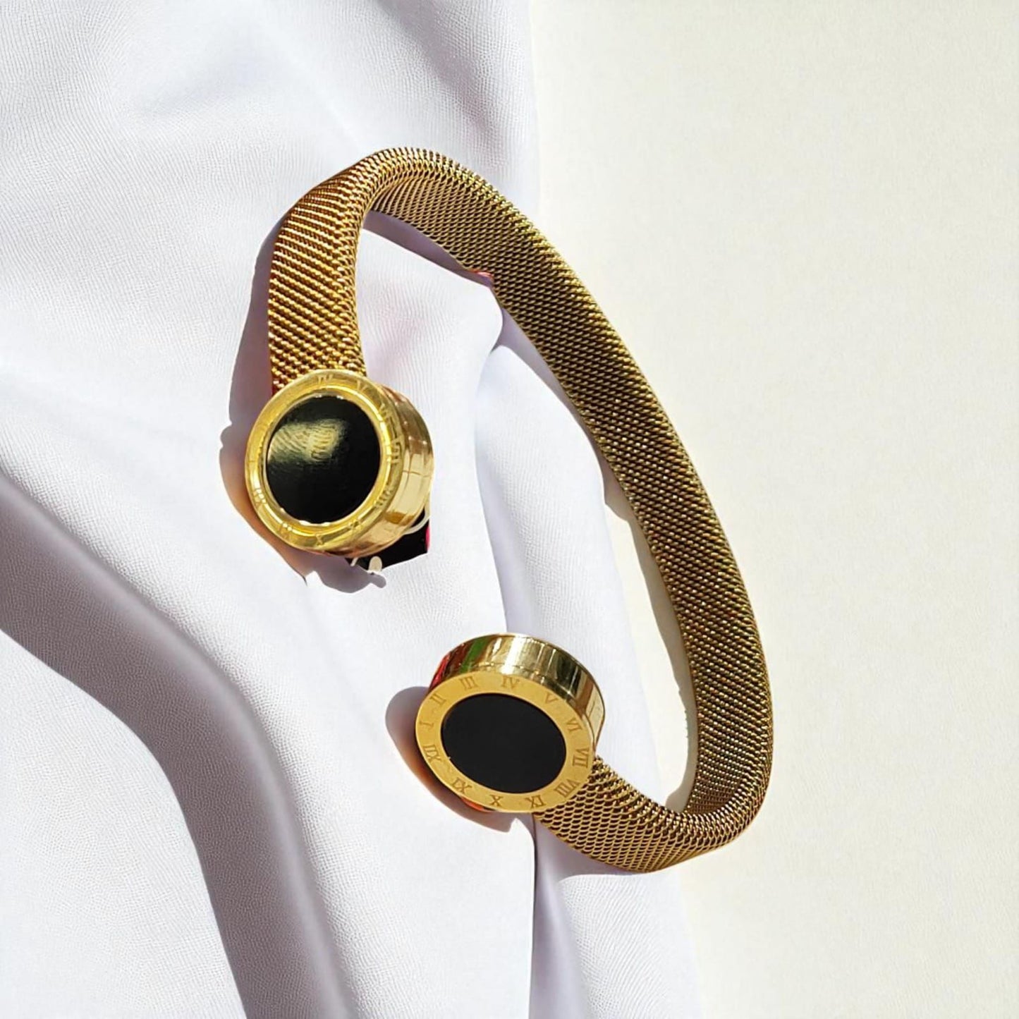 Dual-Side  Dotted Roman Numeral Bracelet