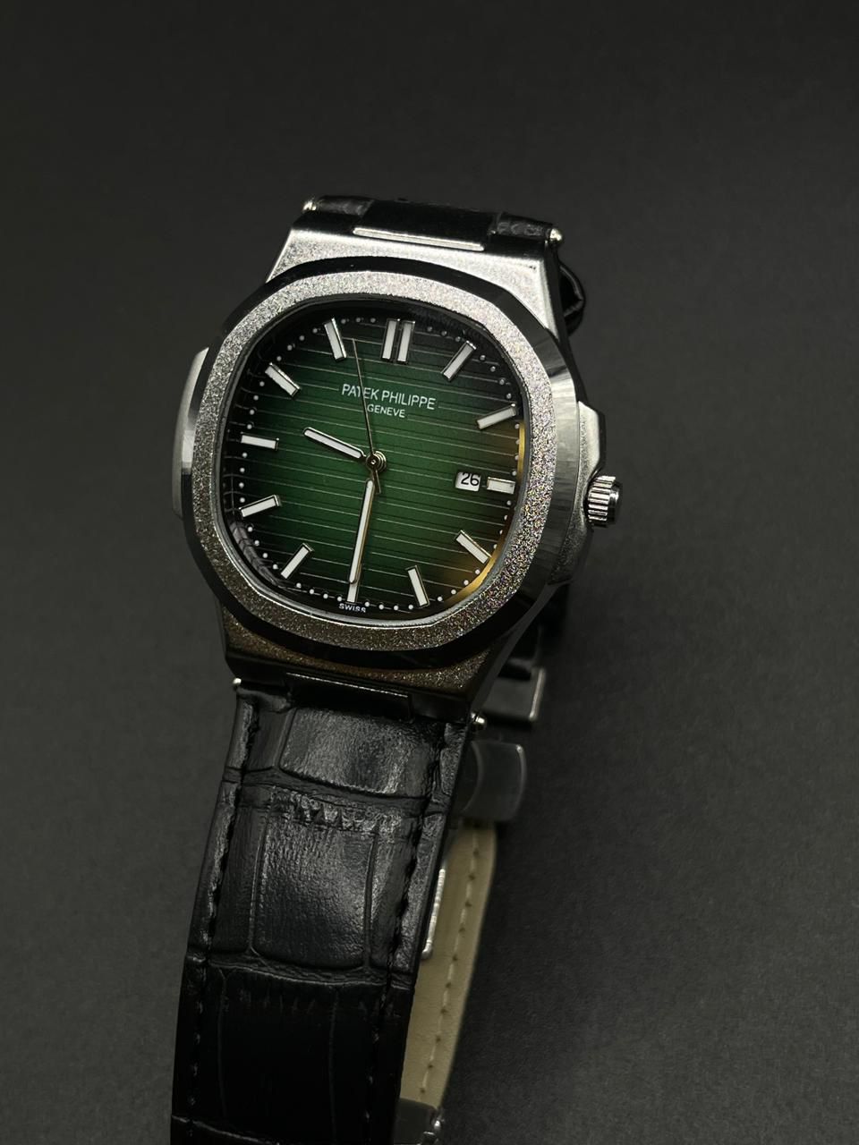 Patek Philippe Leather Strap-men’s leather watch Pakistan