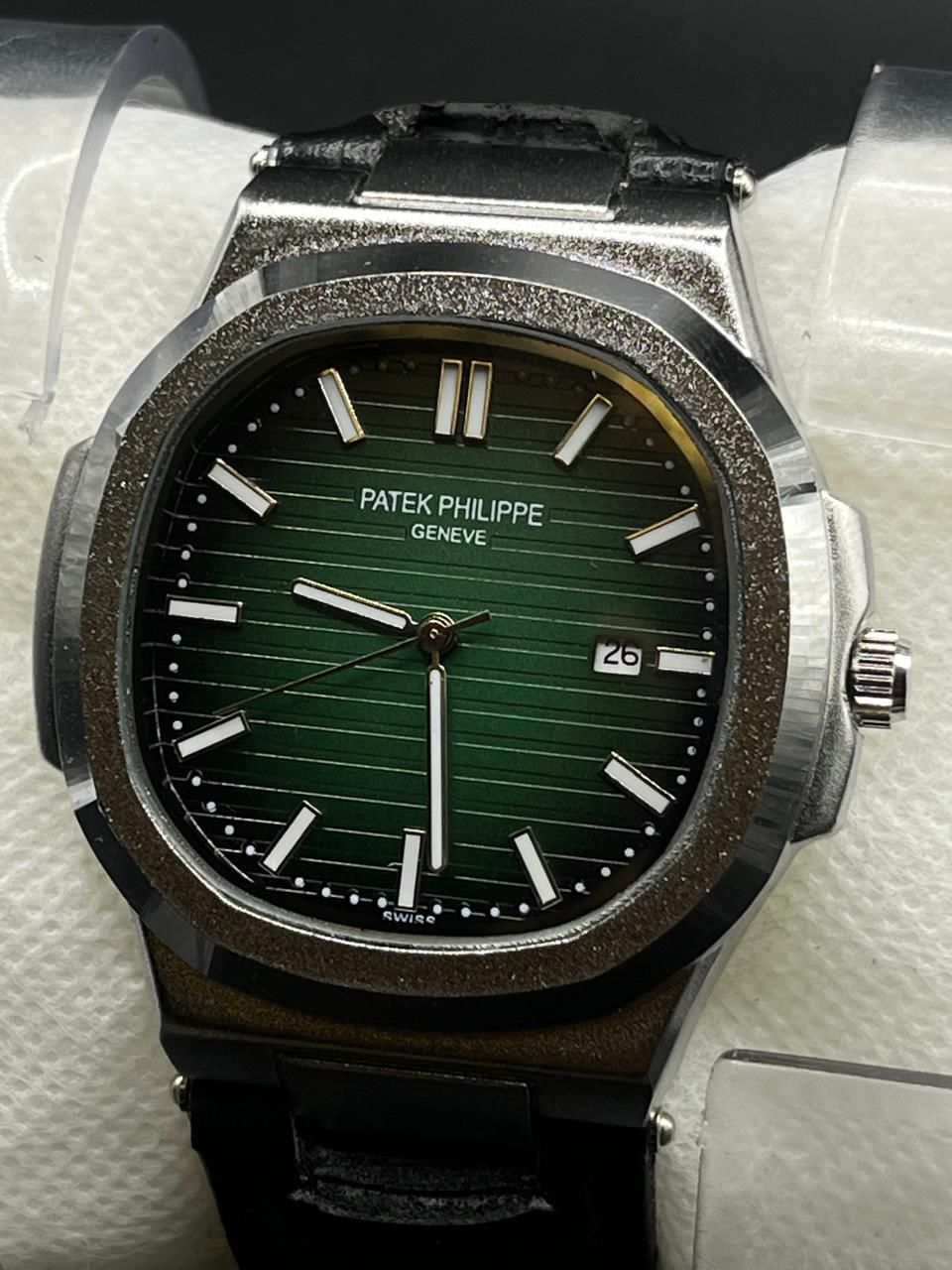 Patek Philippe Leather Strap-men’s leather watch Pakistan